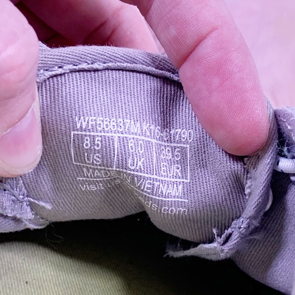 Keds Sneaker Shoes Size 8.5 Gray Lock Laces Comfort Walking - Picture 7 of 8